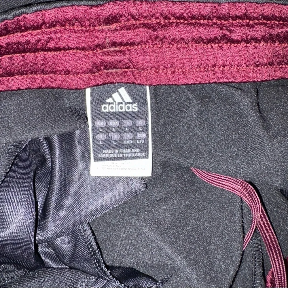 adidas zippered tonal leg